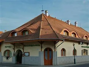 Fodor 3* Gyula